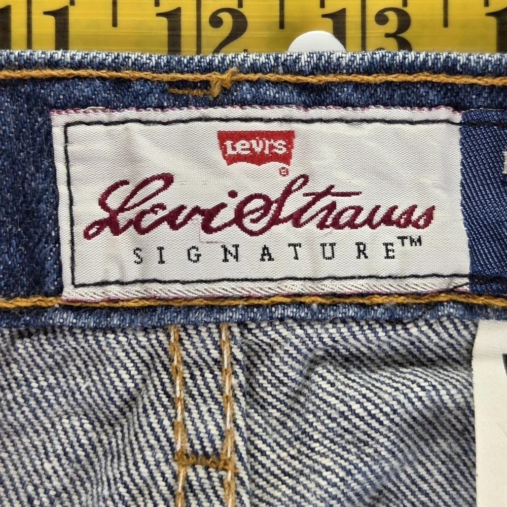 Levis we denim